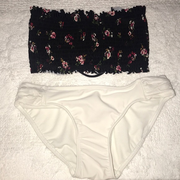 Swimsuit - Picture 1 of 1